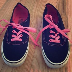 Black and pink vans authentic